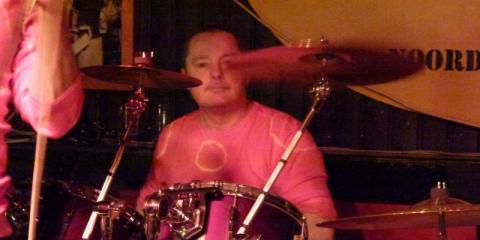 Ervaren drummer, gevoelsspeler, zoekt (cover-)band
