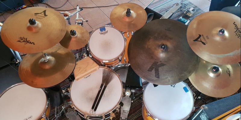 Ervaren (jazz-rock) drummer zoekt band of mede muzikanten, regio Groningen