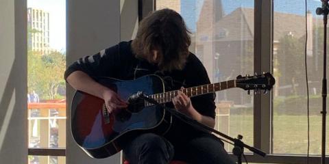Gitarist zoekt band