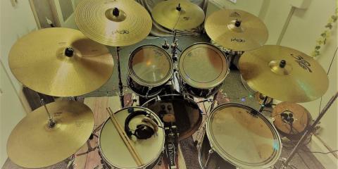 Band zoekt drummer