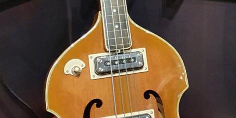 Bassist!