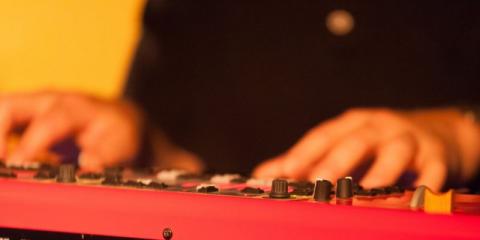 Toetsenist zoekt bluesrock band