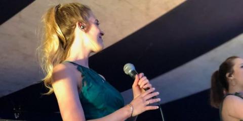 Wegens vakantie vanaf 15 oktober reactie op berichten! Beginnende discoband uit Amsterdam zoekt muzikanten!