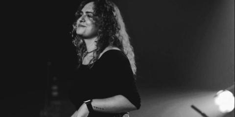 Zangeres zoekt gitarist/band