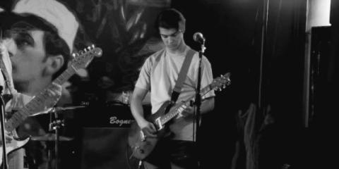 Gitarist zoekt een band in de omgeving roermond weert en leudal