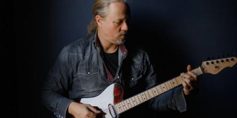 Gitarist zoekt inval/studiowerk, spelende coverband