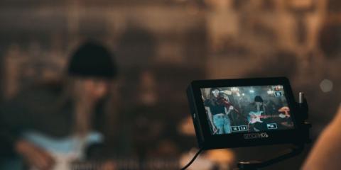 Registratie van een optreden of videoclip laten maken?