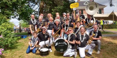 Slagwerker (kleine trom)gezocht Dweilorkest De Hoetetoeters, IJsselstein