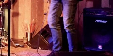 Bassist zoekt vette dampende bluesrockband
