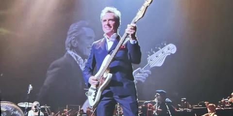 Gitarist / zanger gezocht voor DOE MAAR Tribute band
