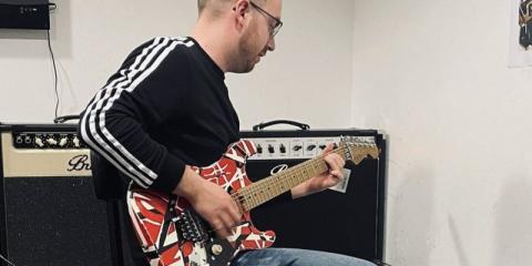 Gitarist zoekt band!