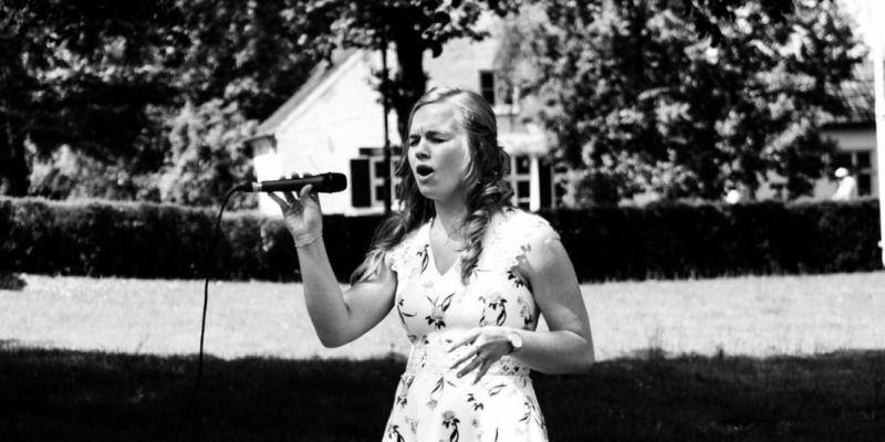Zangeres zoekt Coverband