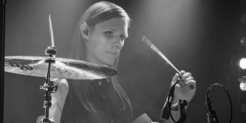 Drummer zoekt Metal, Punk of Rock band