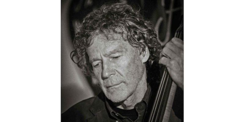 Contrabassist zoekt band in Haarlem e.o.