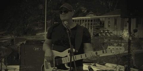 Bassist looking for band