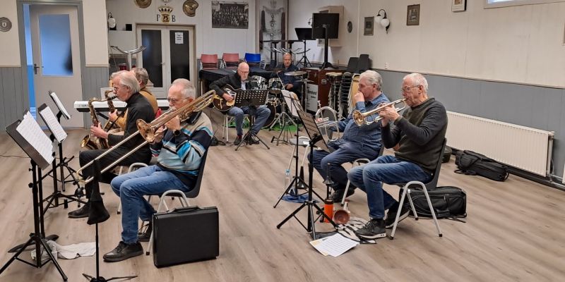 Bigband zoekt nieuwe leden