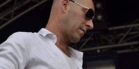 Gitarist zoekt lekkere groovy band