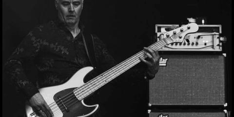 Ervaren Bassist, 54 jaar