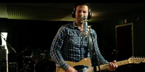 Bassist gezocht!
