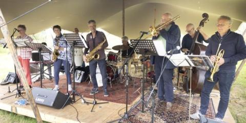 (Jazz) Drummer gezocht