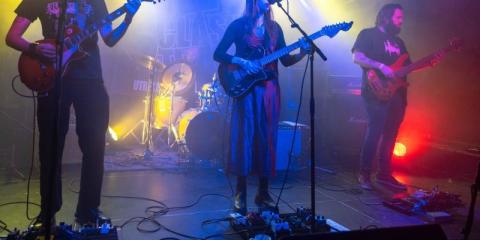 Indie Rock band zoekt bassist