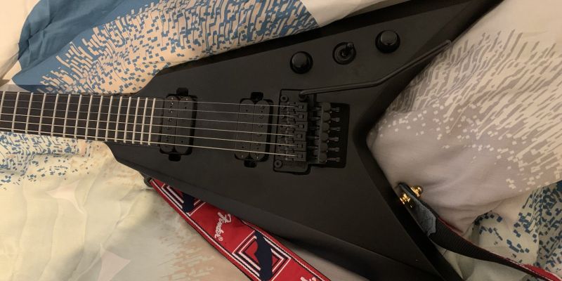 Kai rythm/beginnend lead metal gitarist 20 jaar