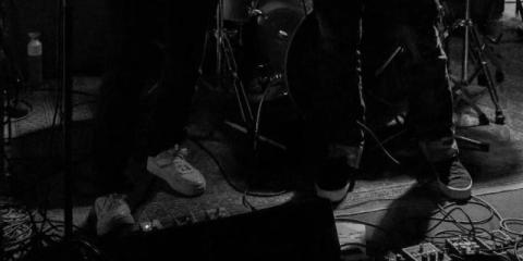 The PhoNo 80's alternative tribute band zoekt zanger