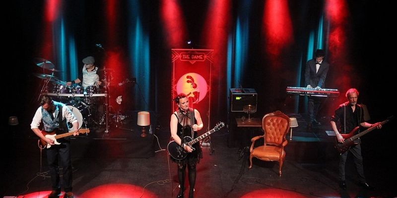 Progressieve rock band zoekt toetsenist