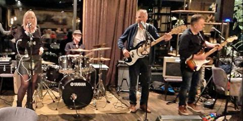 Coverband Delight zoekt gitarist of toetsenist