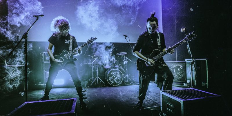 Between the Rats and Snakes is looking for a keyboardist