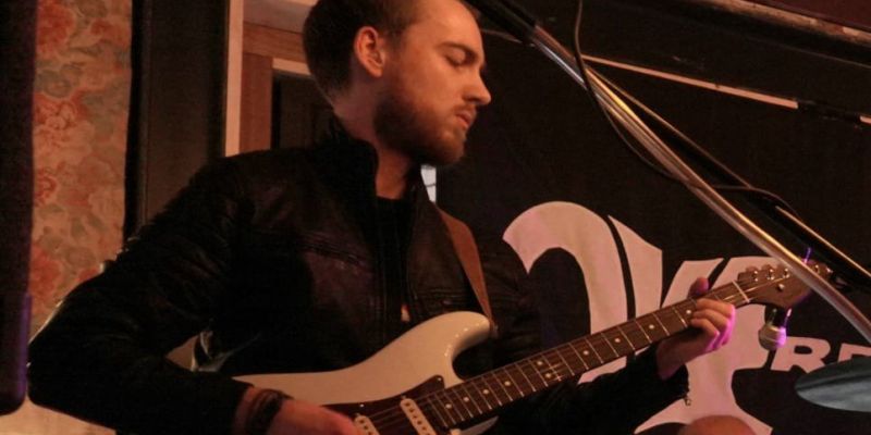 Gitarist (32) zoekt coverband! (Tilburg)