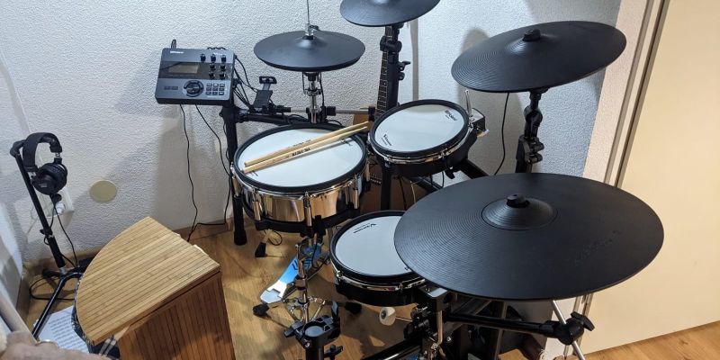 Italiaanse drummer zoekt muzikanten in Roermond