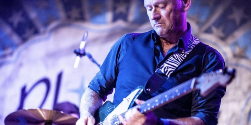 Toetsenist en gitarist gezocht americana rock band