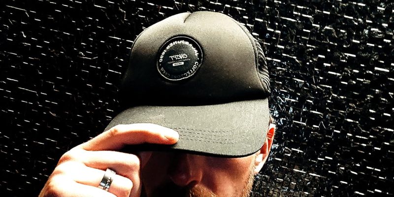 Rapper/producer zoekt (Beat maker/ Riddem/Dupstep/(UK garage)House) Producer