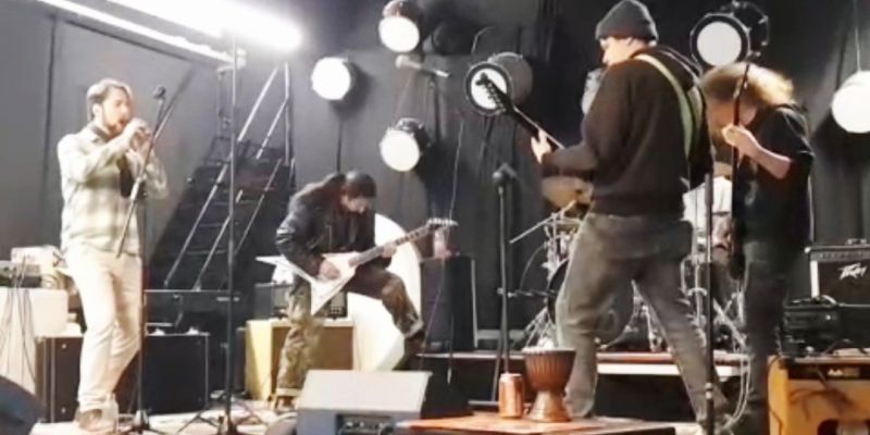 Toetsenist gezocht – Metal band