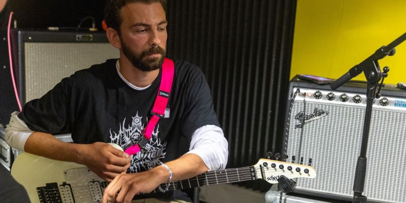 Gitarist zoekt band in omgeving Den Haag