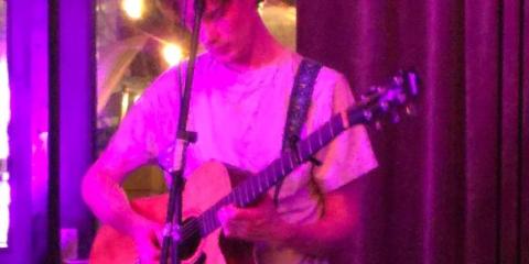 Drummer gezocht…..