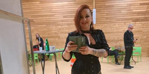 Ervaren (backing)zangeres zoekt pro band