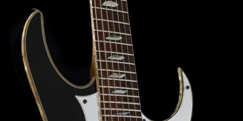 Hard Rock & Metal Gitarist zoekt band binnen Zwolle of Kampen!