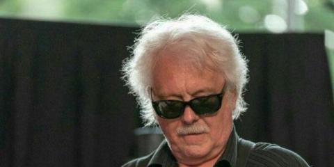 Coverband NoSense zoekt sologitarist