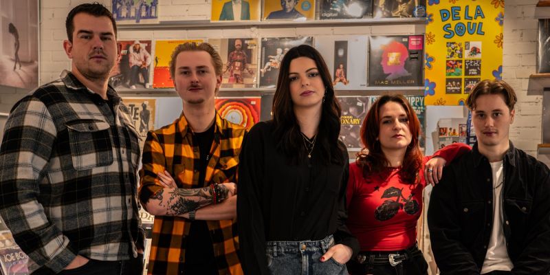 Gum Radiator zoekt nieuwe Slaggitarist(e)