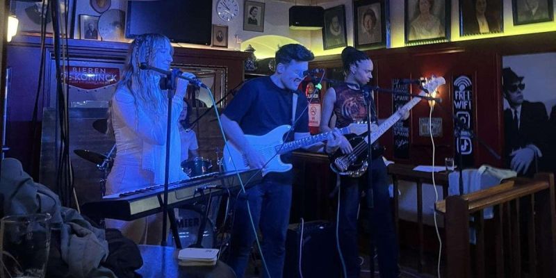 The Offbeat zoekt nieuwe gitarist(e)