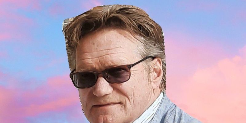 Ervaren 60+ bassist op zoek naar coverband omg. Ede/Wageningen