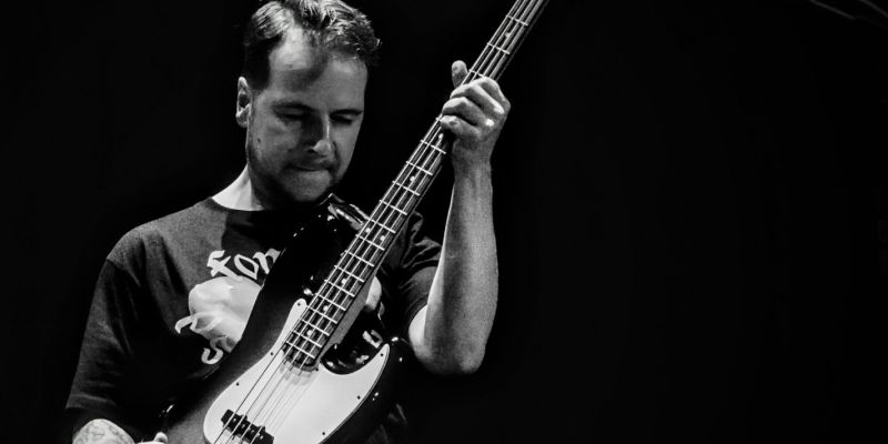 Bassist regio Zuid-Limburg zoekt band!🎸