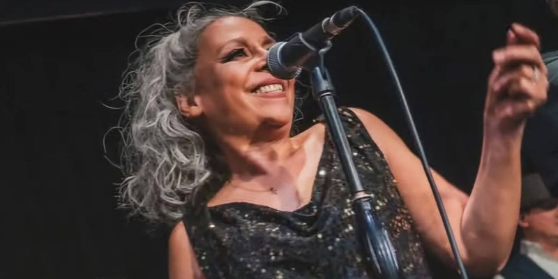 Ervaren zangeres zoekt jazzmuzikanten voor nieuw project (regio Gorinchem)