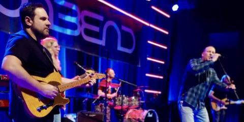 Bassist gezocht voor Coverband BLUE FIVE Alblasserdam en omstreken