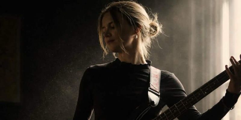 Bassist (31) zoekt muzikanten voor rockband