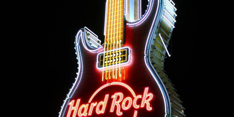 Zangeres zoekt hardrock band/muzikanten