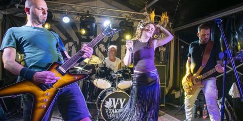Drummer gezocht voor rock coverband