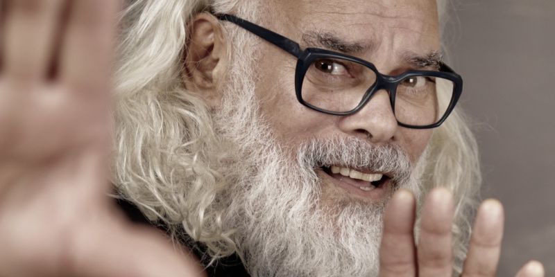 Opvallende gospelzanger met eigen songs zoekt christelijke band